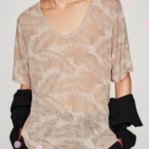 Zara Unisex Tan Palm Leaf Shear Grafic Shot Sleeve Deep Neck T Shirt Size Small